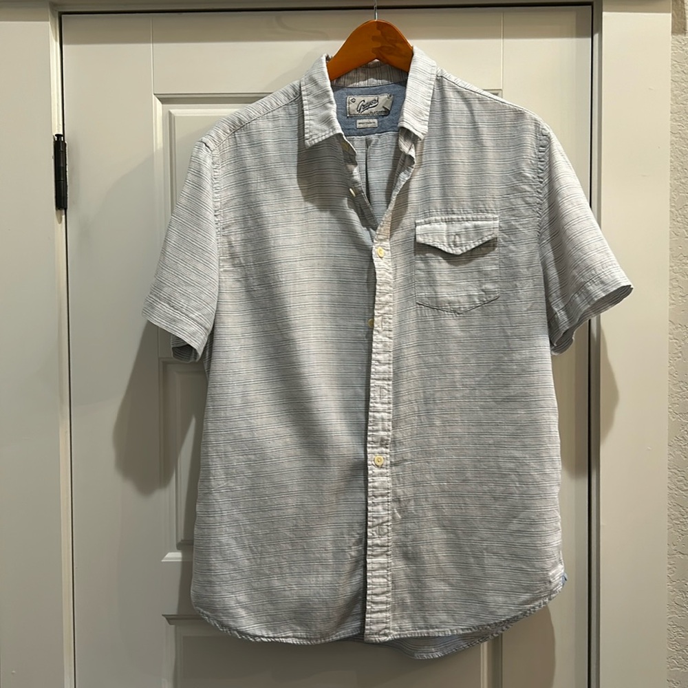 Button up shirt.  Short sleeve.  Very good condition.